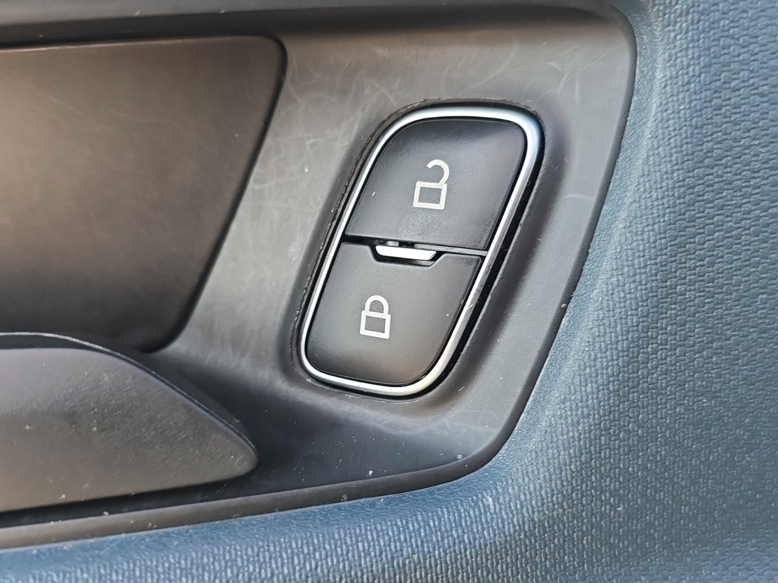Used 2025 Ford Maverick Lobo AWD/4WD image 10