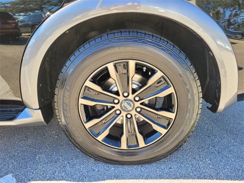 Used 2018 Nissan Armada Platinum w/ Captain Seat Package image 17