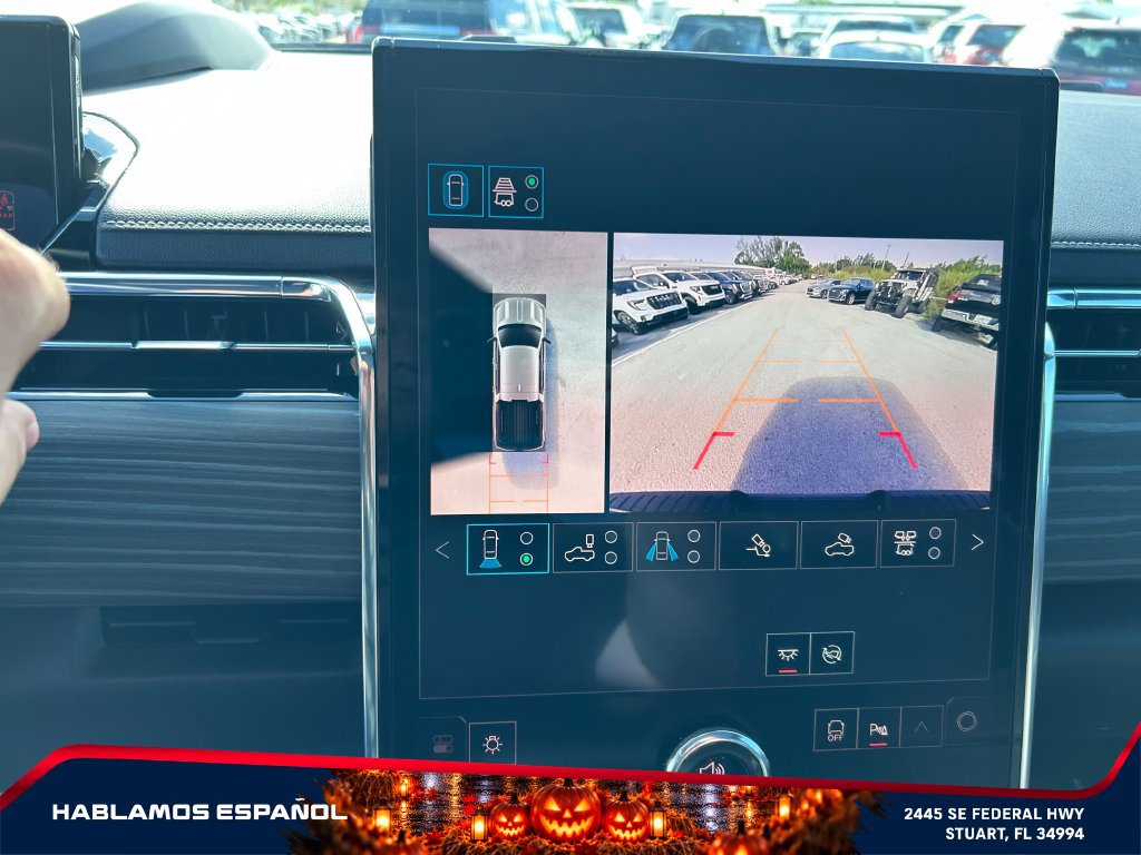 Used 2025 GMC Sierra EV Denali AWD/4WD image 24