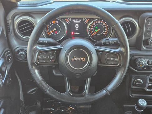 Used 2018 Jeep Wrangler Unlimited Sport S AWD/4WD image 7