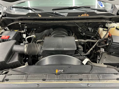 Used 2021 Chevrolet Silverado 2500 LTZ w/ LTZ Convenience Package image 12