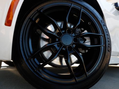 Used 2019 BMW 330i Sedan w/ Premium Package image 43