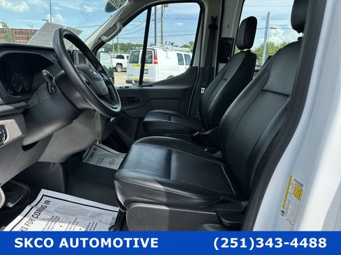 Used 2020 Ford Transit 250 Medium Roof image 11