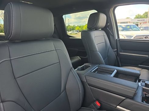 New 2026 Toyota Tundra Limited AWD/4WD image 11