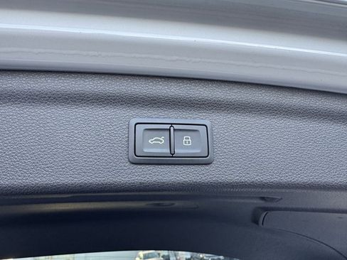 Certified 2023 Audi Q3 2.0T Premium Plus w/ Premium Plus Package image 33