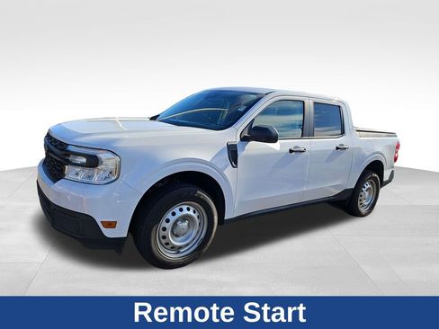 Used 2022 Ford Maverick XL image 3