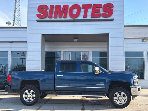 Used 2017 Chevrolet Silverado 2500 LTZ w/ Duramax Plus Package AWD/4WD image 1