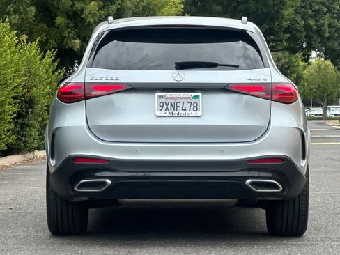 Certified 2026 Mercedes-Benz GLC 300 4MATIC image 4