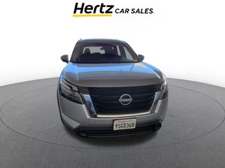 Used 2025 Nissan Pathfinder SV video 1