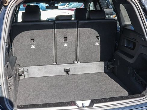 Used 2023 Mercedes-Benz GLB 250 4MATIC image 25