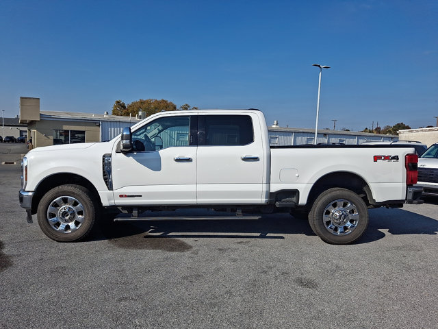 Used 2024 Ford F350 Lariat w/ Lariat Ultimate Package AWD/4WD image 7