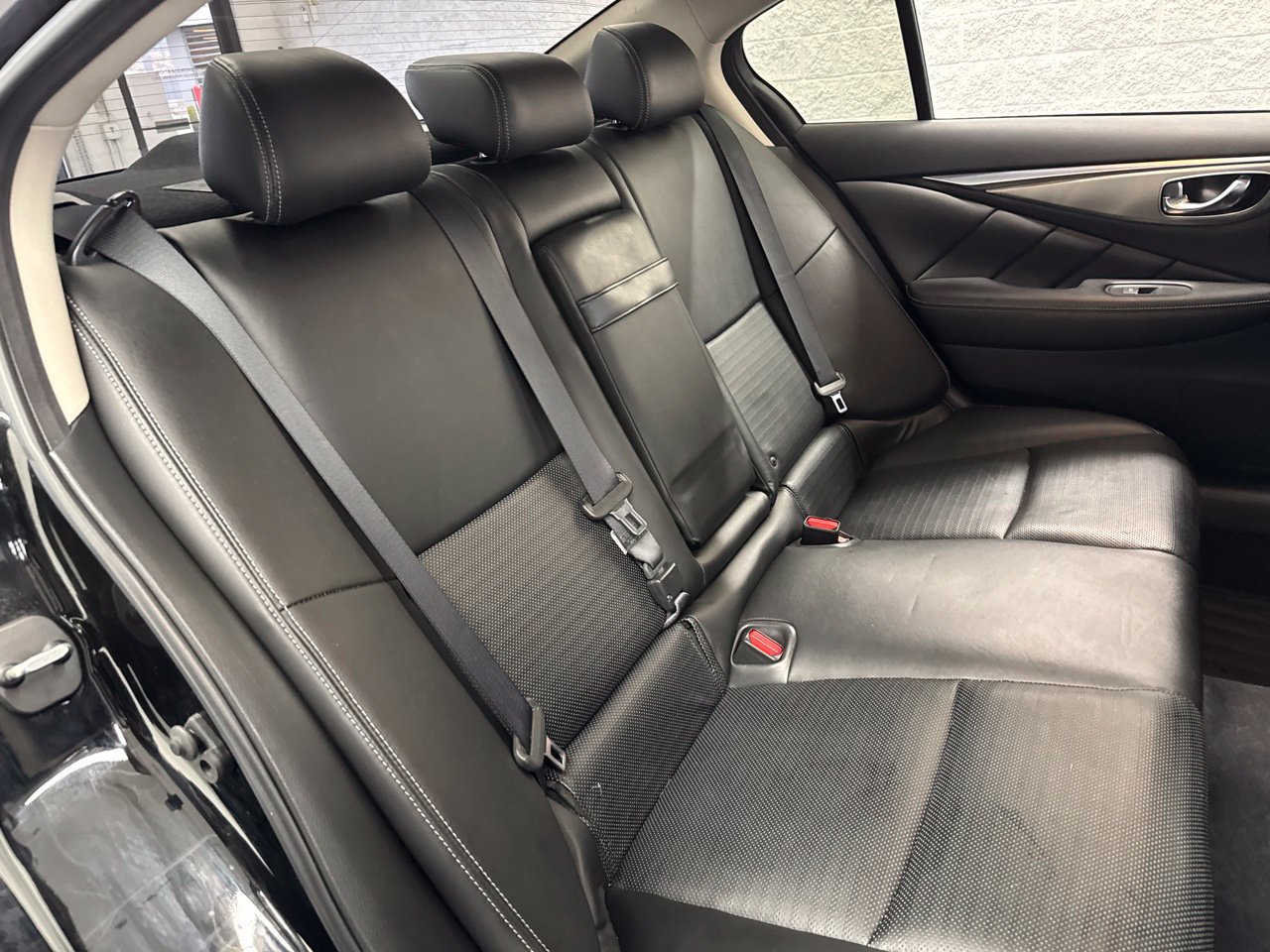 Used 2018 INFINITI Q50 Sport w/ Sensory Package (Sport) AWD/4WD image 44