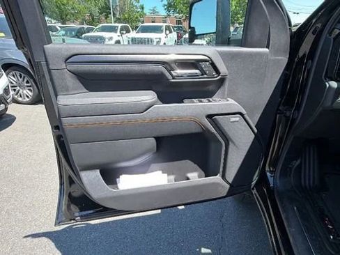 New 2026 GMC Sierra 2500 AT4 w/ Technology Package AWD/4WD image 13