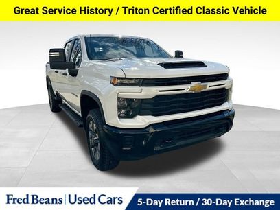 Used 2024 Chevrolet Silverado 2500 Custom w/ Custom Convenience Package