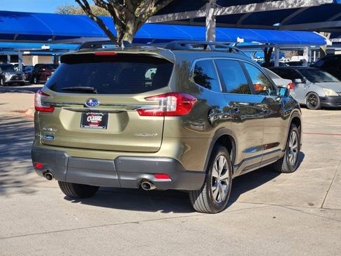 Used 2023 Subaru Ascent Premium w/ Convenience Package image 15
