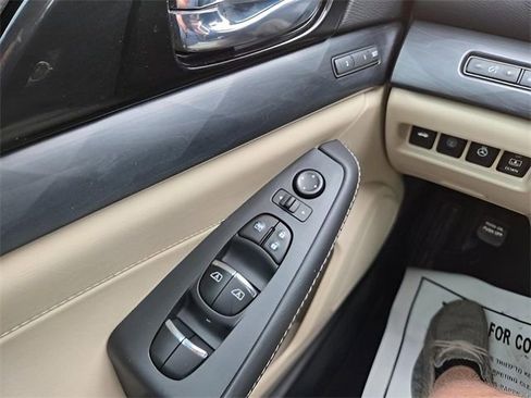 Used 2021 Nissan Maxima Platinum image 10