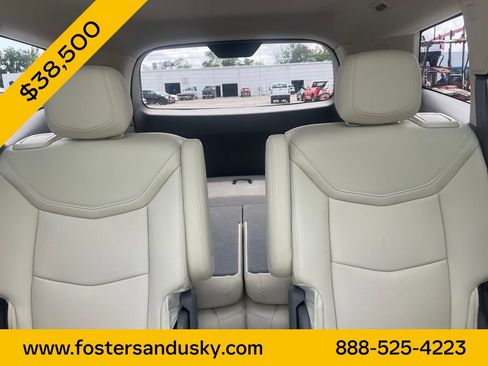 Certified 2023 Cadillac XT6 Premium Luxury w/ Technology Package FWD image 12