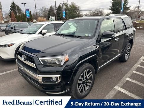Used 2014 Toyota 4Runner Limited image 3