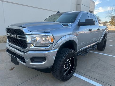 Used 2020 RAM 2500 Tradesman image 2