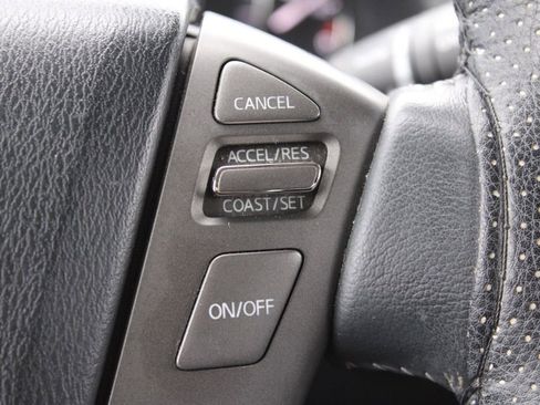 Used 2018 Nissan Armada SL w/ Moonroof Package image 35