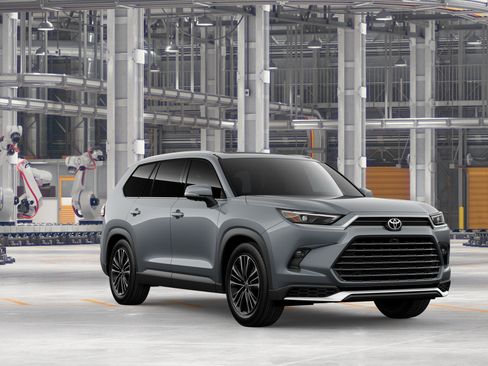 New 2026 Toyota Grand Highlander AWD Hybrid image 17