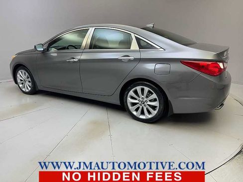 Used 2013 Hyundai Sonata SE w/ Navigation & Sunroof Pkg image 3