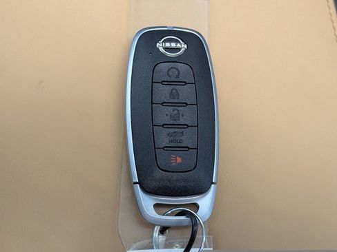 New 2025 Nissan Sentra SV w/ SV Premium Package image 33