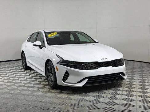 Used 2022 Kia K5 LXS FWD image 3