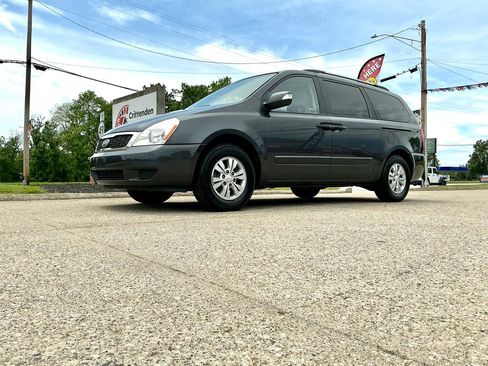 Used 2012 Kia Sedona LX w/ PWR Pkg FWD image 28