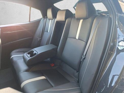 Used 2025 Toyota Camry SE w/ Multimedia Upgrade Package image 15