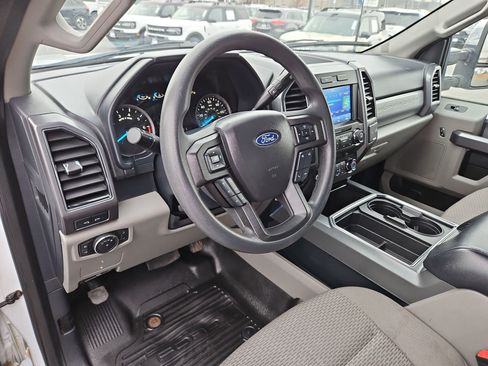 Used 2022 Ford F250 XLT w/ XLT Premium Package image 14