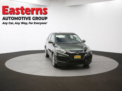 Used 2018 Honda HR-V LX image 58