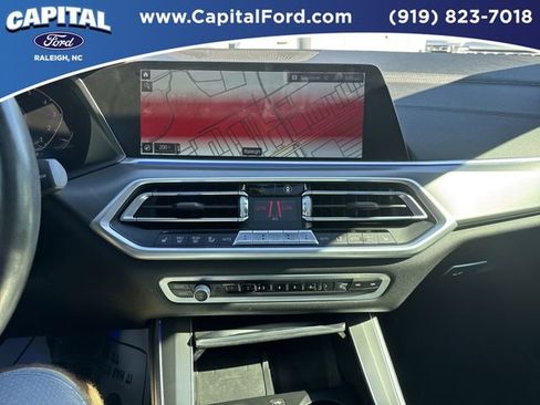 Used 2020 BMW X5 xDrive40i w/ Premium Package image 26