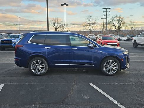 Used 2024 Cadillac XT6 Premium Luxury w/ LPO, Floor Liner Package image 2