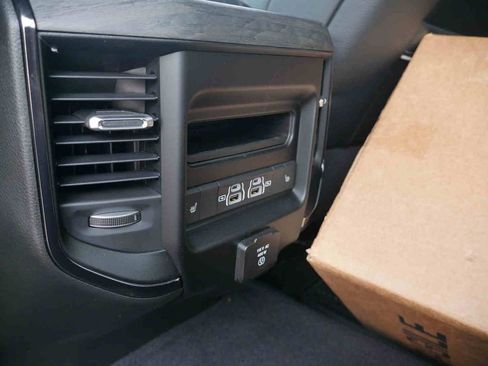 New 2026 RAM 3500 Limited image 27