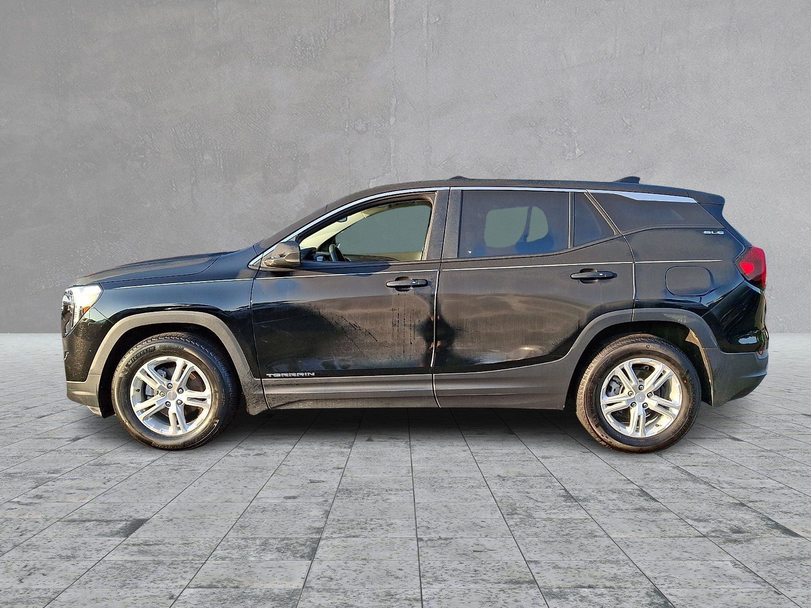 Certified 2024 GMC Terrain SLE FWD image 7