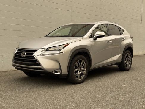 Used 2015 Lexus NX 200t FWD w/ Premium Package image 2