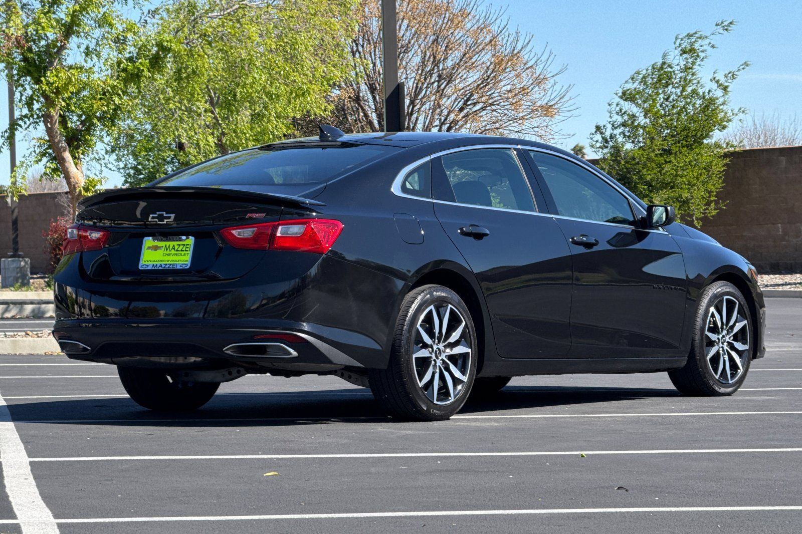 Used 2025 Chevrolet Malibu RS FWD image 11