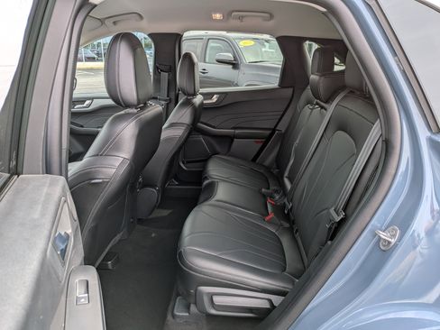 Used 2025 Ford Escape SE w/ PHEV Premium Package FWD image 18