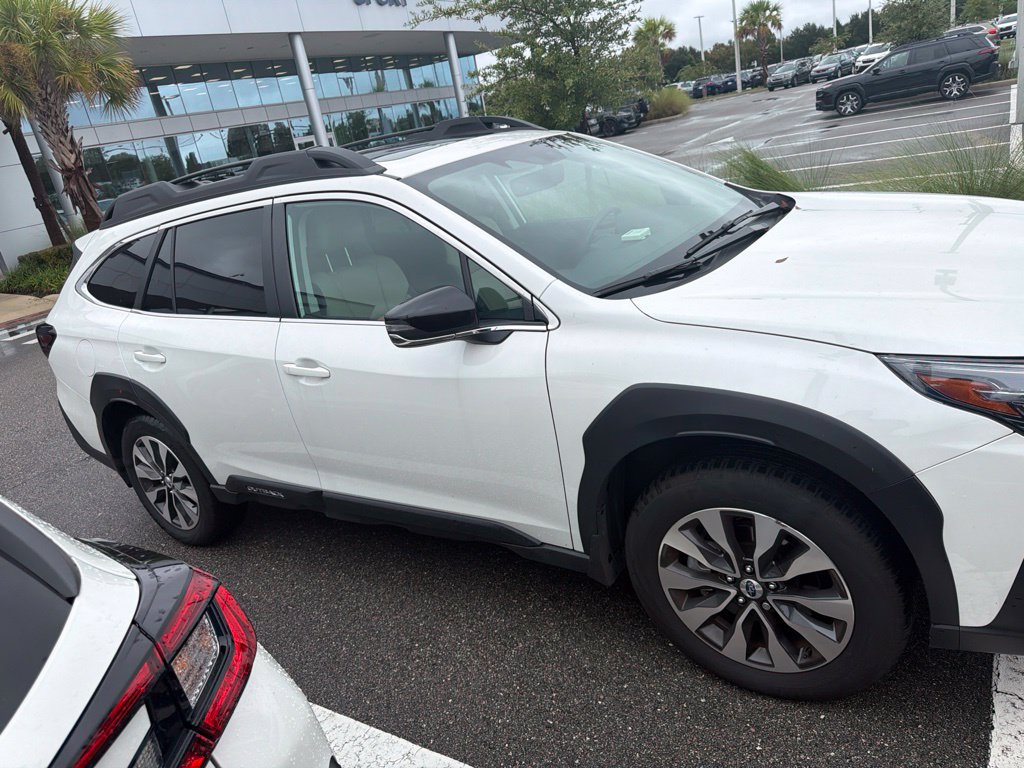 Certified 2025 Subaru Outback Limited w/ Popular Package #2 AWD/4WD image 3