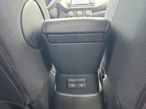 Used 2025 Nissan Kicks Play S FWD image 26