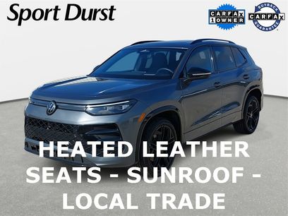 Certified 2025 Volkswagen Tiguan SE R-Line