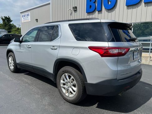 Used 2019 Chevrolet Traverse LT w/ LPO, Floor Liner Package AWD/4WD image 3