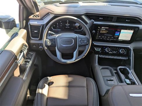 New 2026 GMC Sierra 3500 Denali w/ Denali Reserve Package image 15
