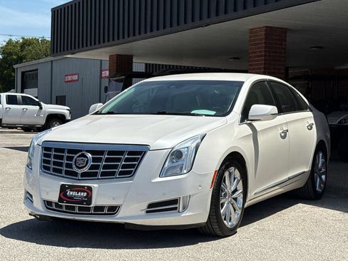 Used 2014 Cadillac XTS Premium FWD image 3