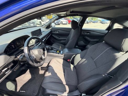 Certified 2024 Honda Accord Sport image 9