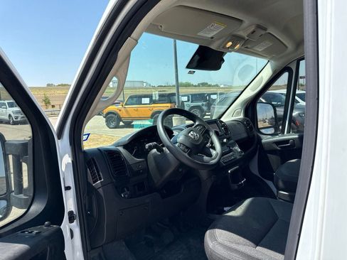 Used 2023 RAM ProMaster 2500 FWD image 19