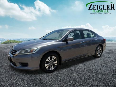 Used 2013 Honda Accord LX image 2