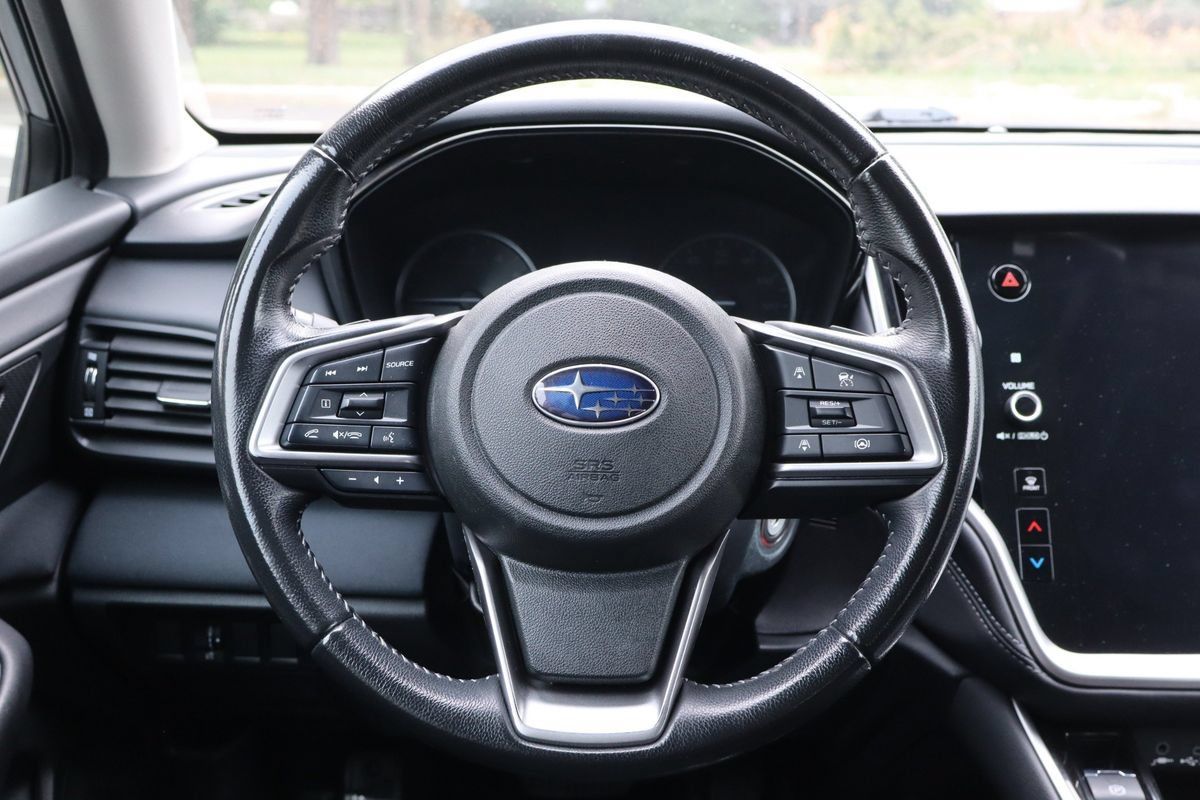 Used 2023 Subaru Outback Premium AWD/4WD image 18