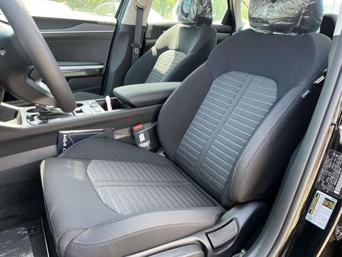 New 2026 Kia K5 LXS FWD image 24